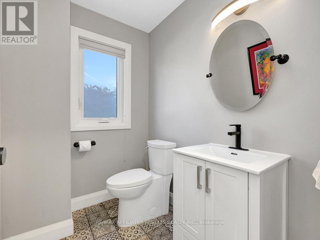 23 Tunis Avenue