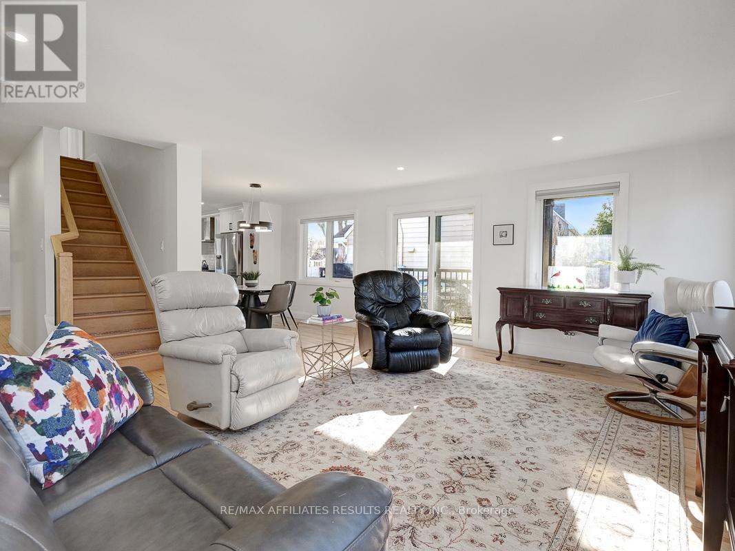23 Tunis Avenue