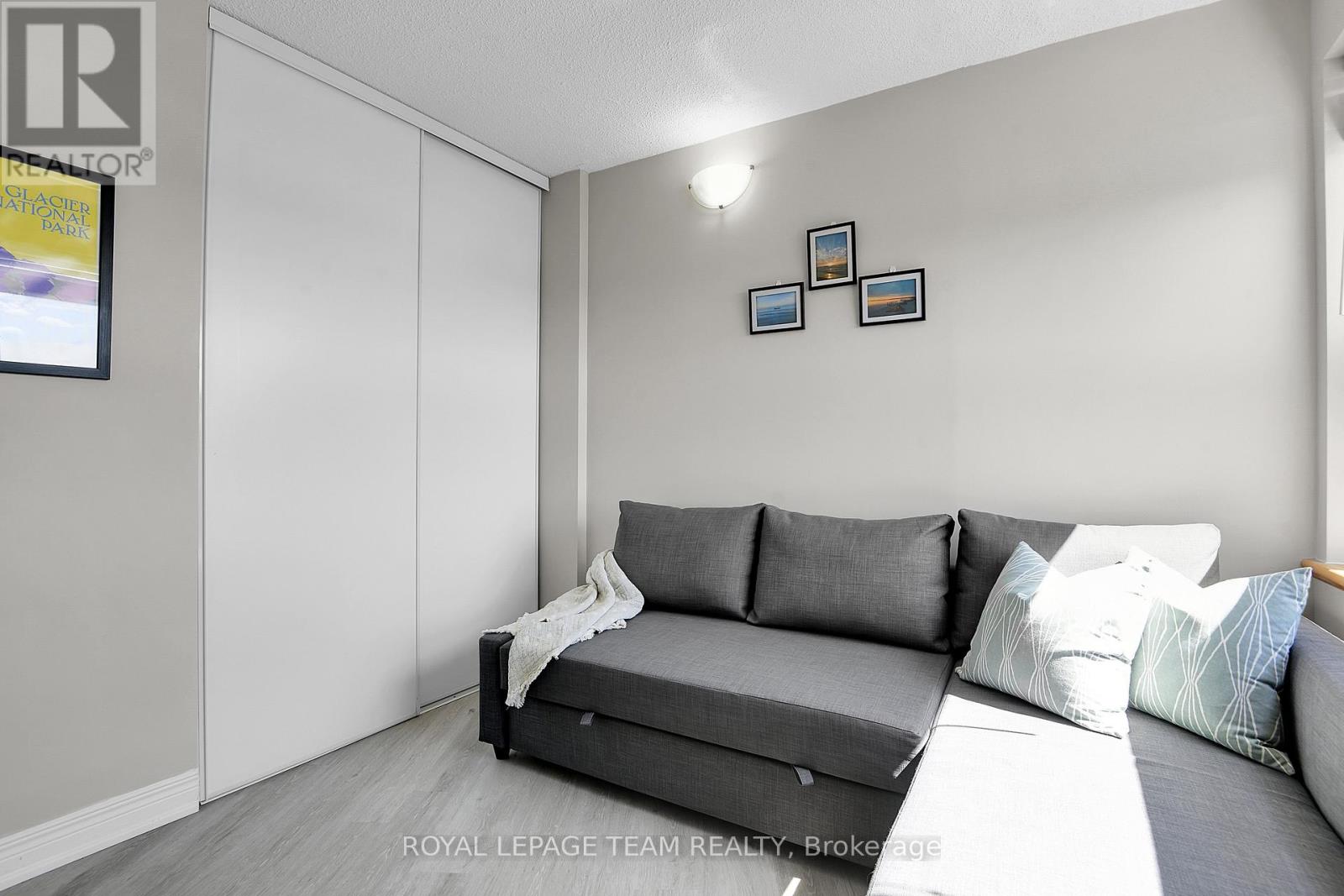 2409 - 900 Dynes Road