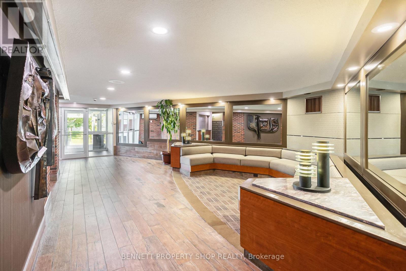 312 - 20 Chesterton Drive