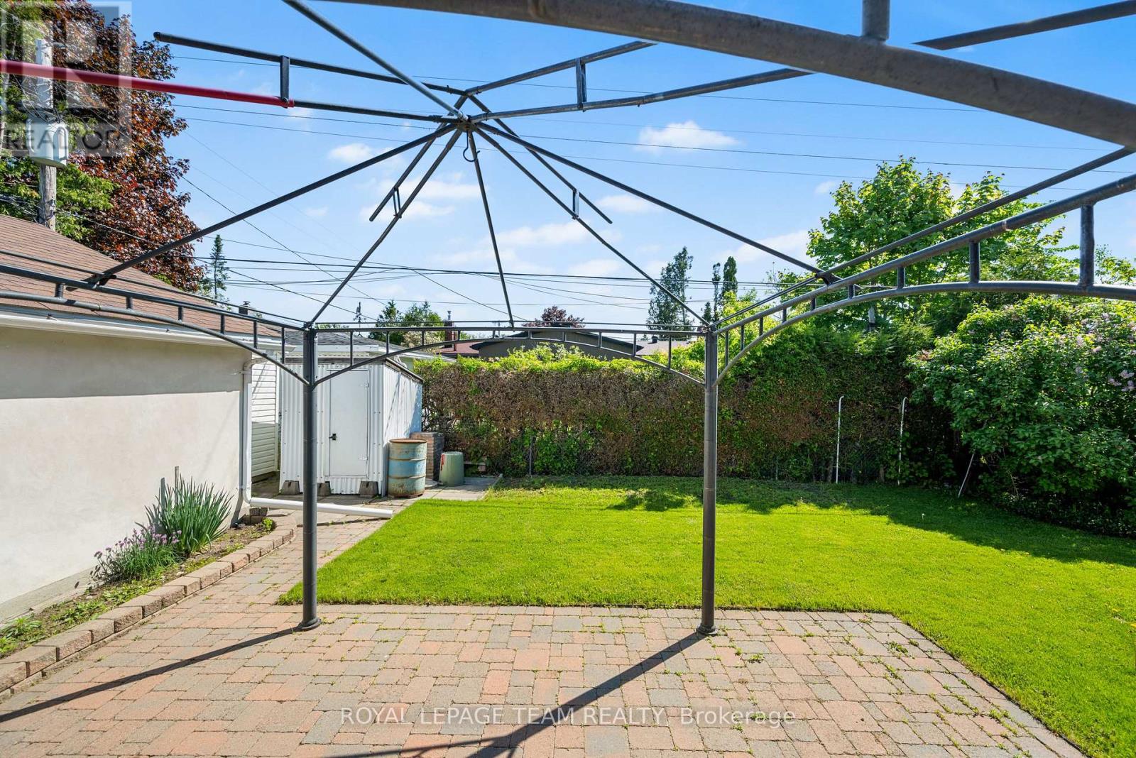 3 Millbrook Crescent
