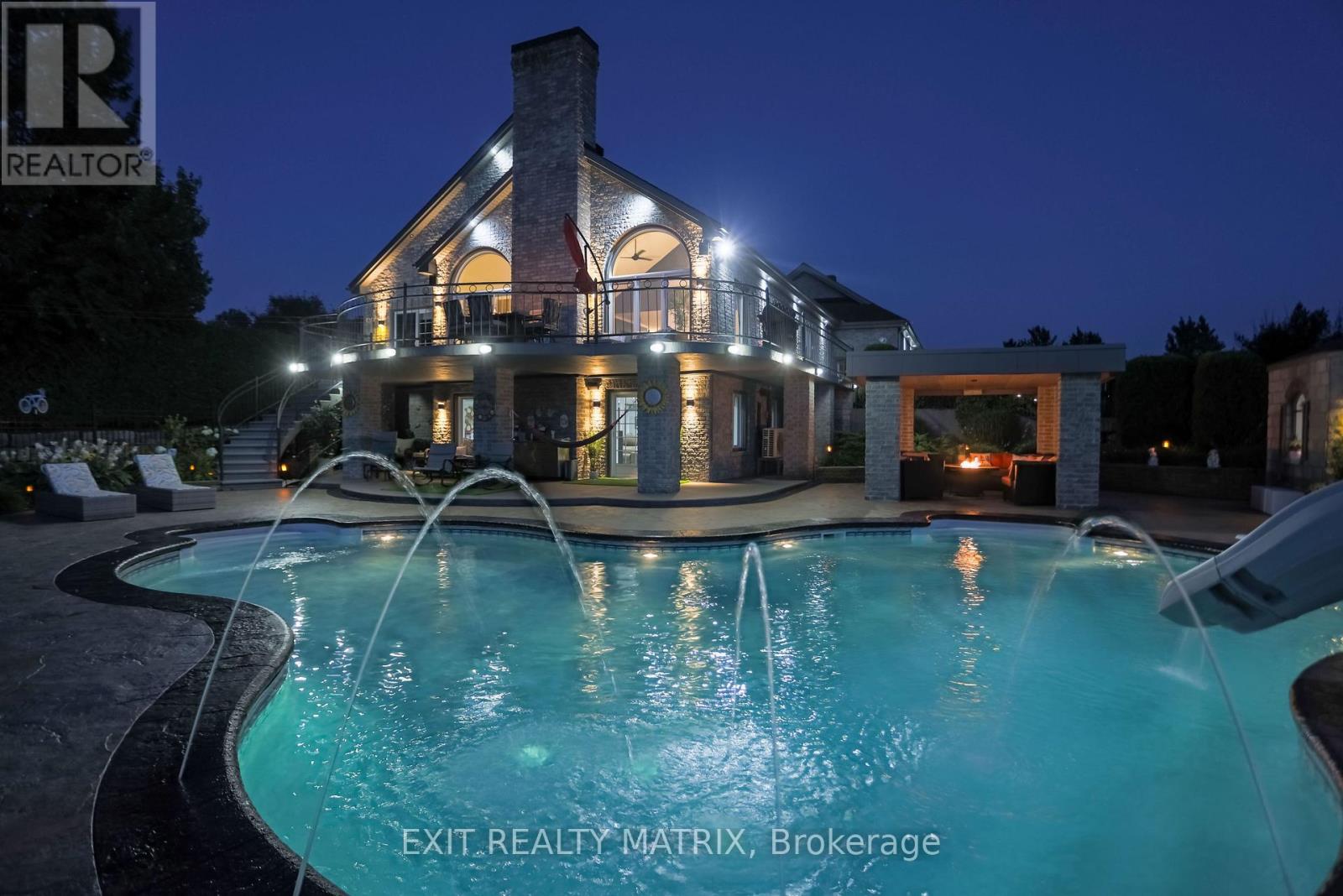 3835 Old Highway 17