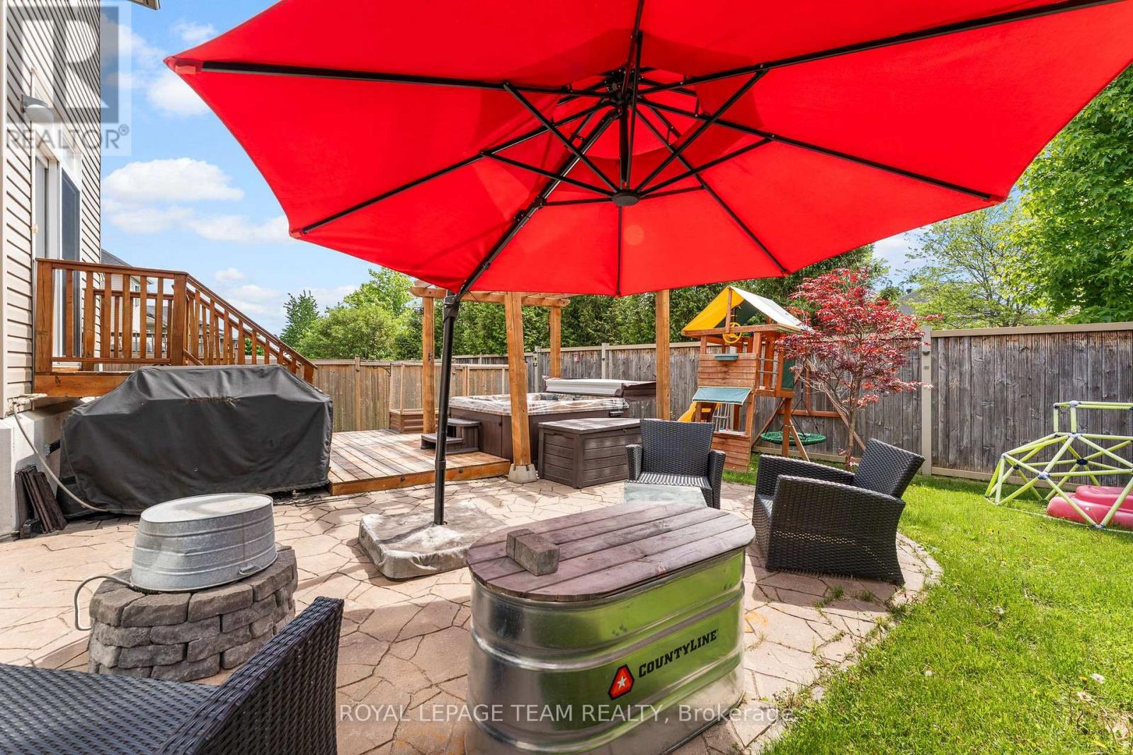 316 Sugar Pine Crescent