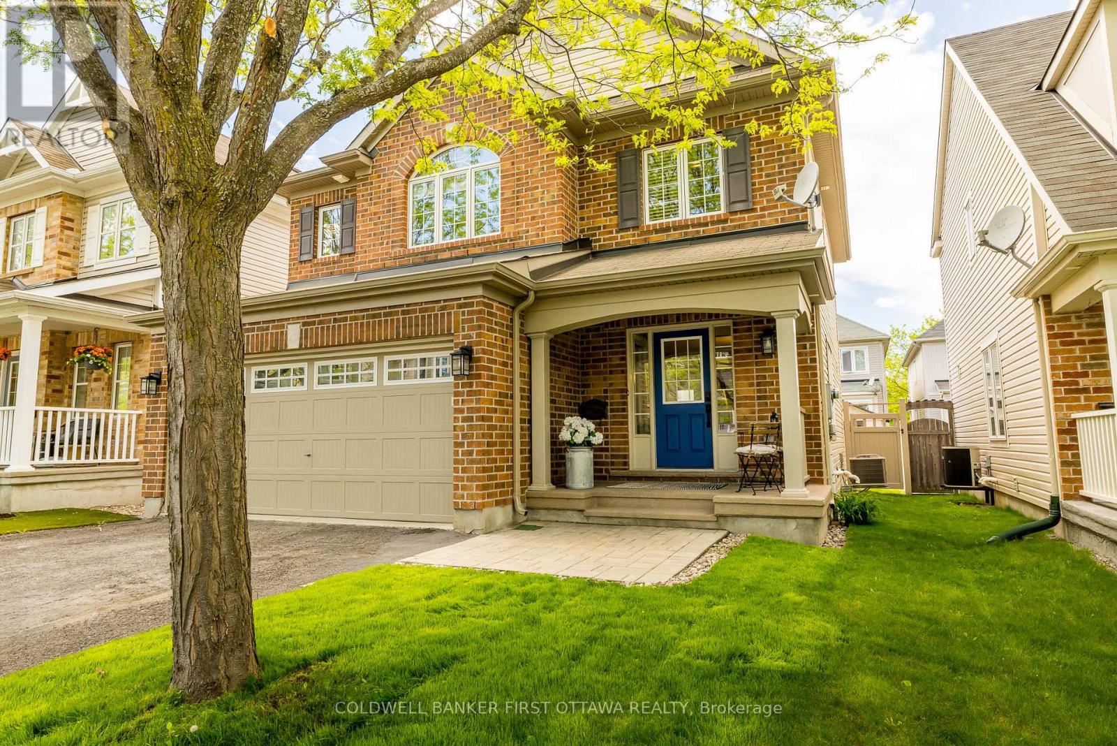 738 Tramontana Place