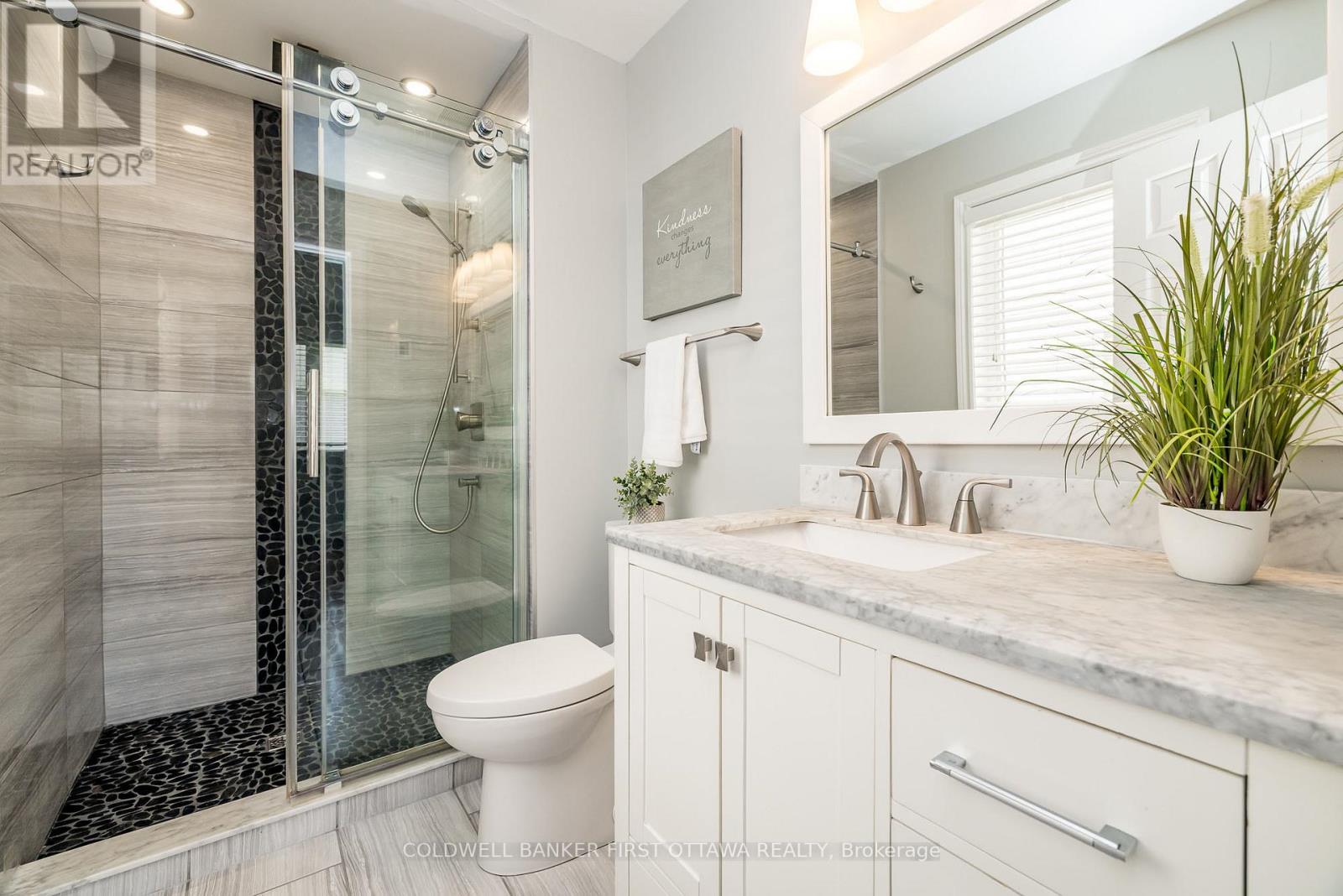 738 Tramontana Place