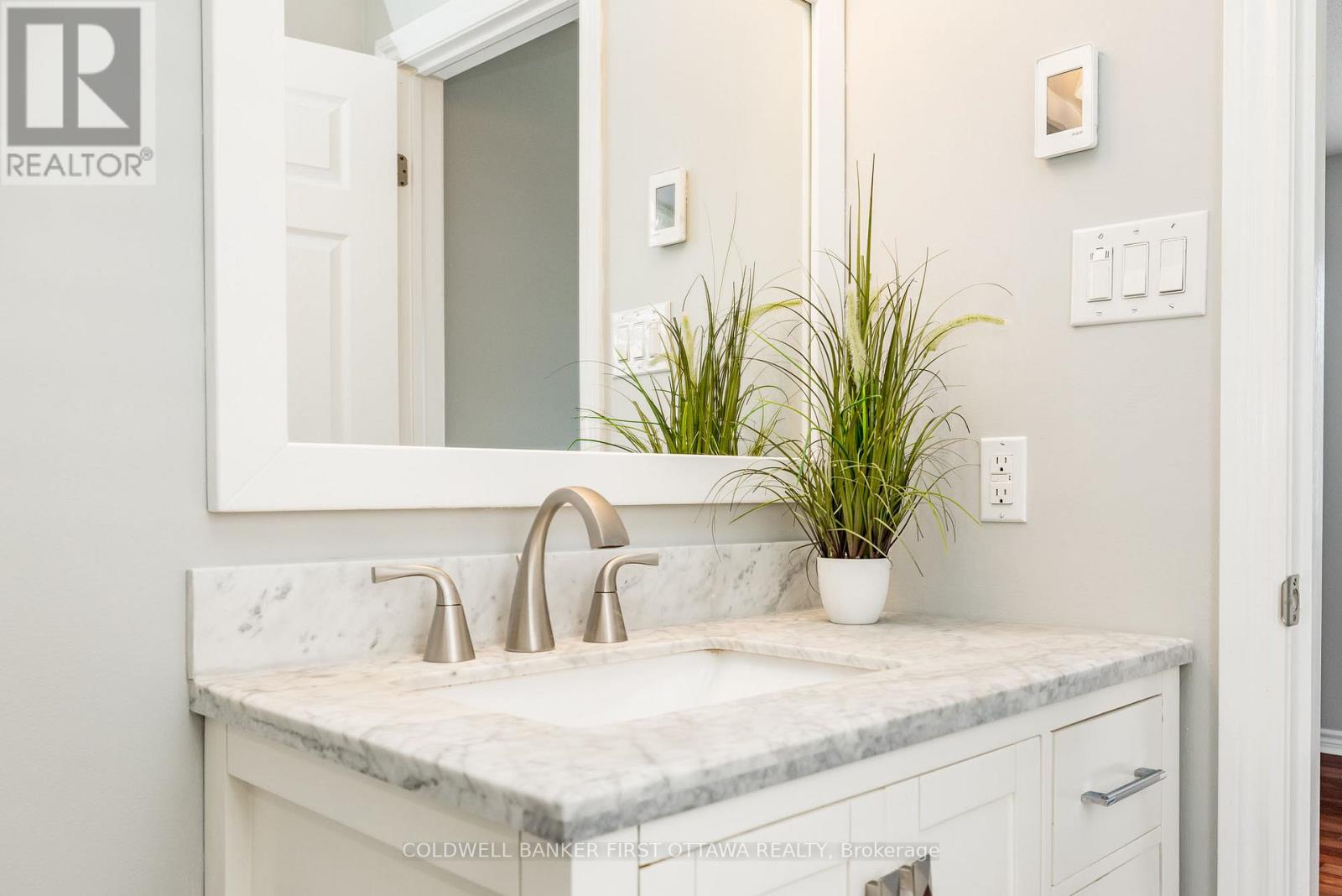 738 Tramontana Place