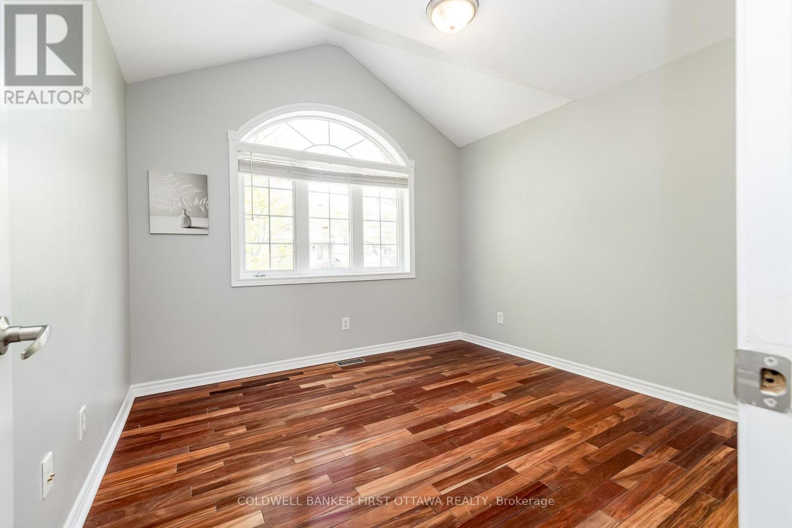 738 Tramontana Place