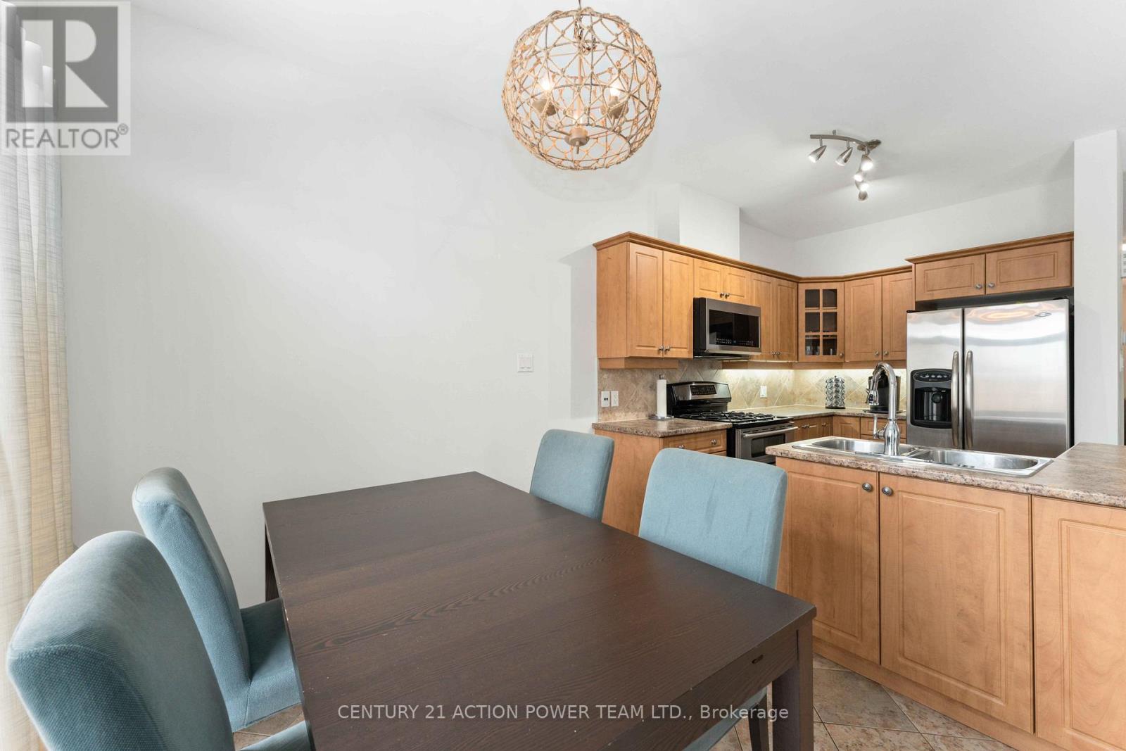 965 Gosnell Terrace