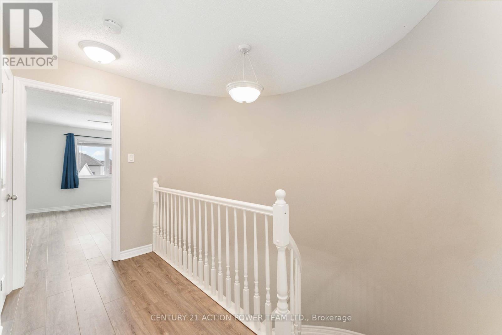 965 Gosnell Terrace