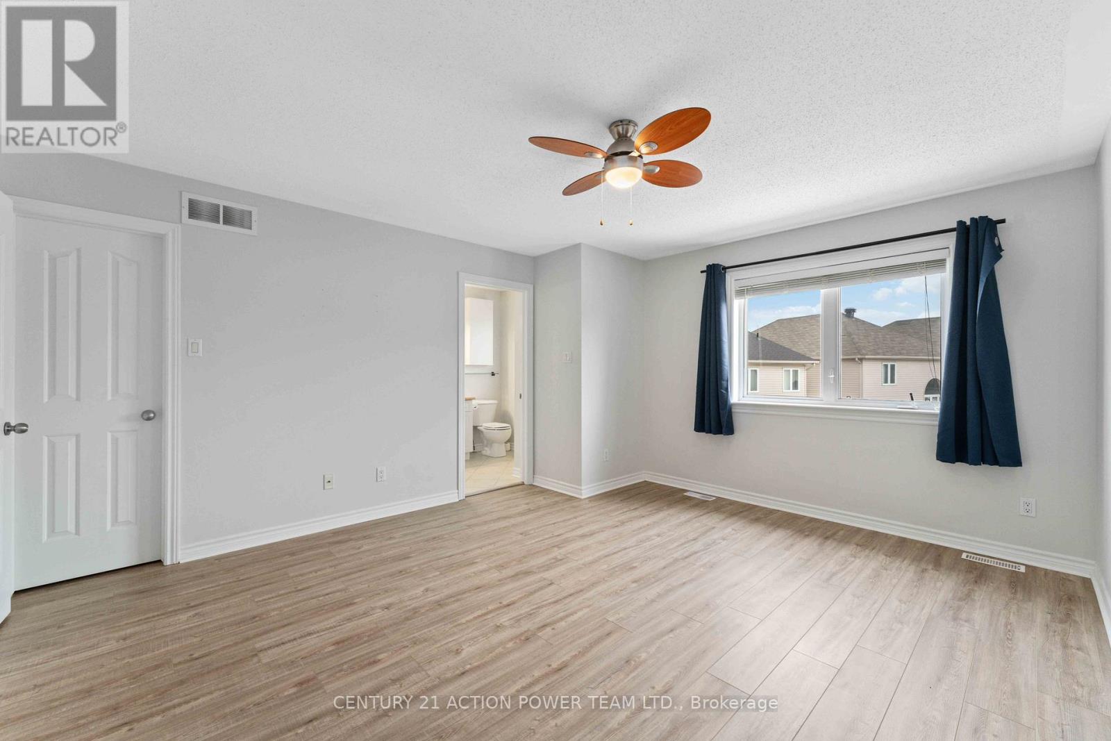965 Gosnell Terrace