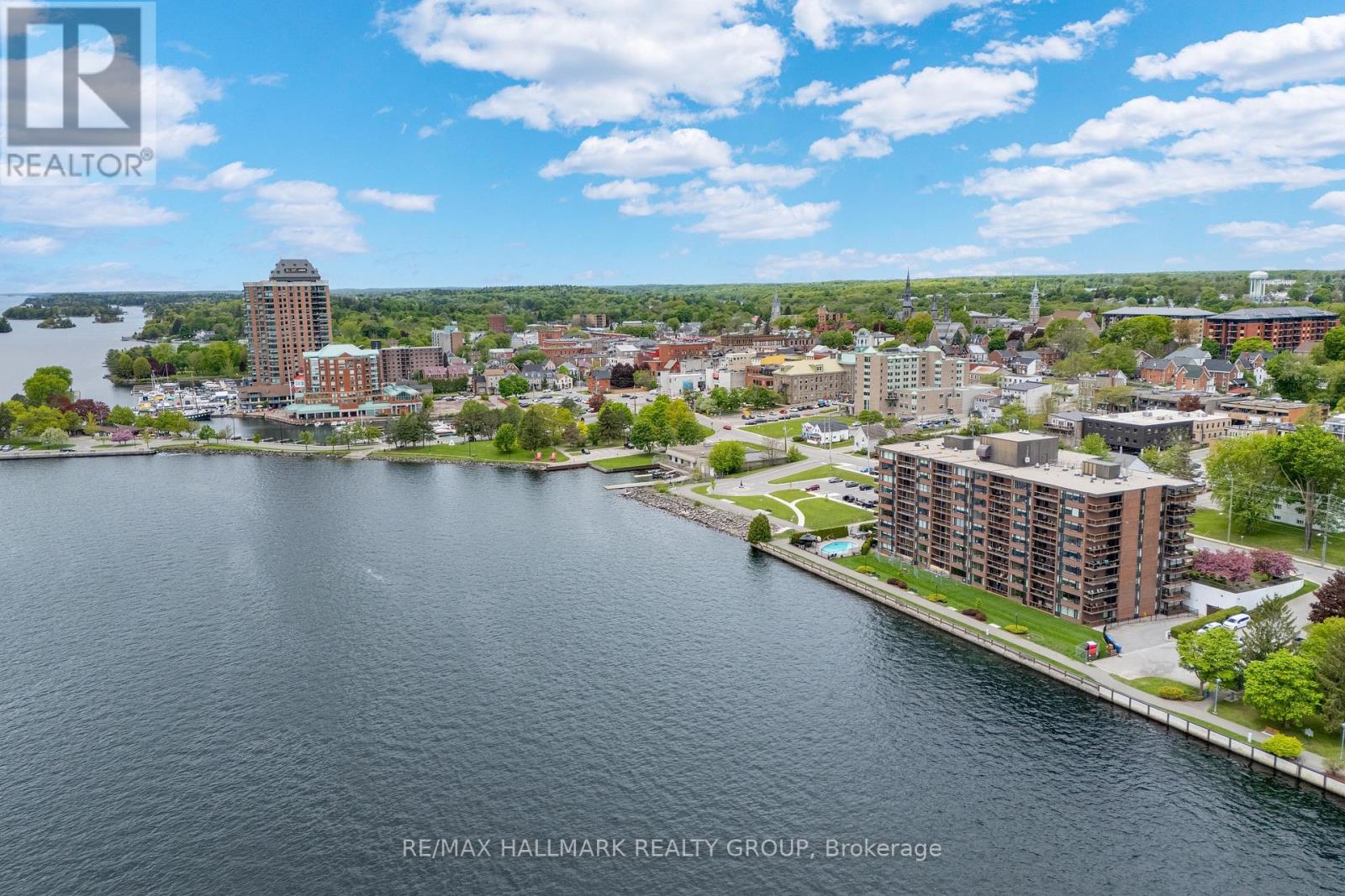 405 - 55 Water Street E