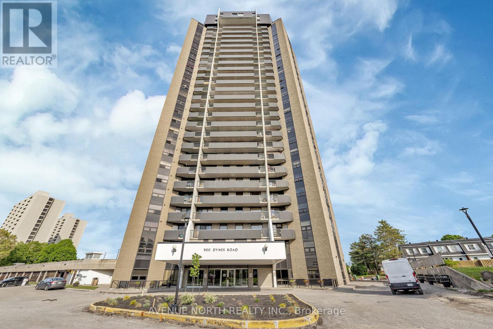 308 - 900 Dynes Road