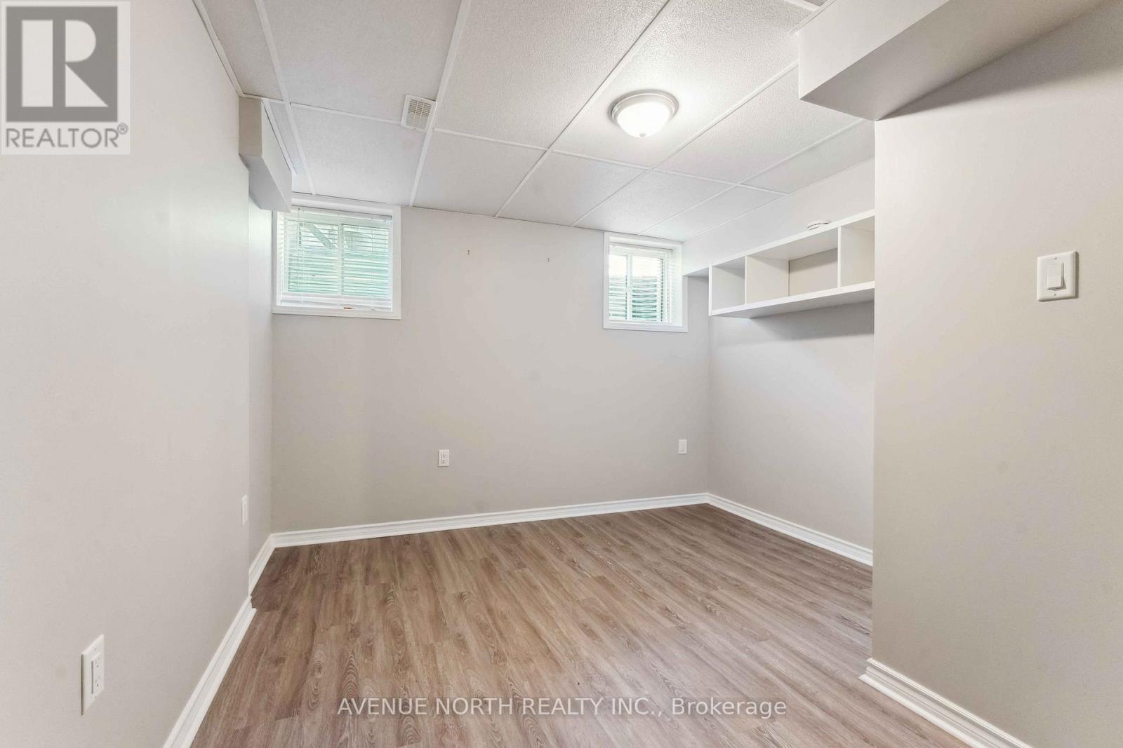 762 Mayfly Crescent