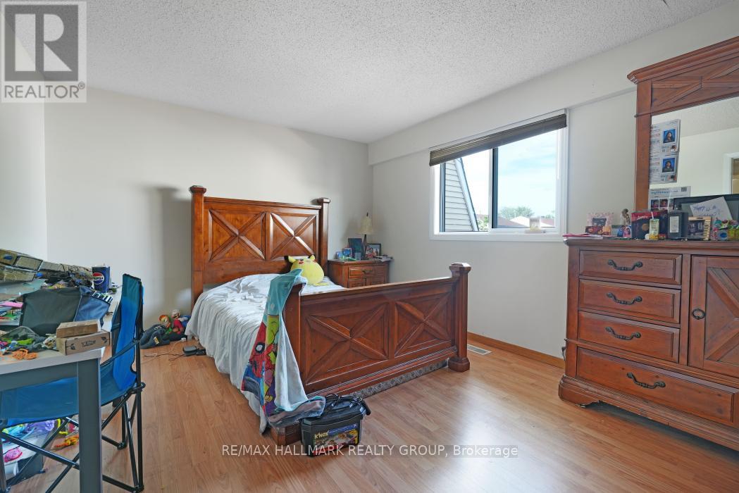 24 Erin Crescent