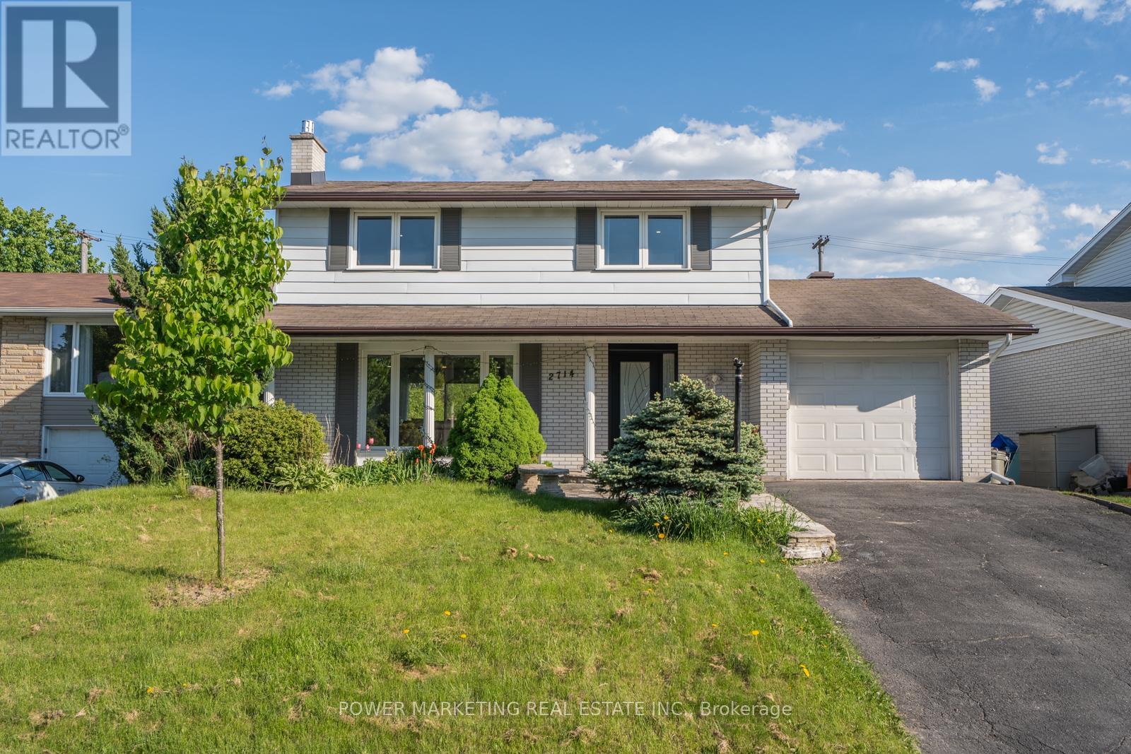 2714 Hickson Crescent