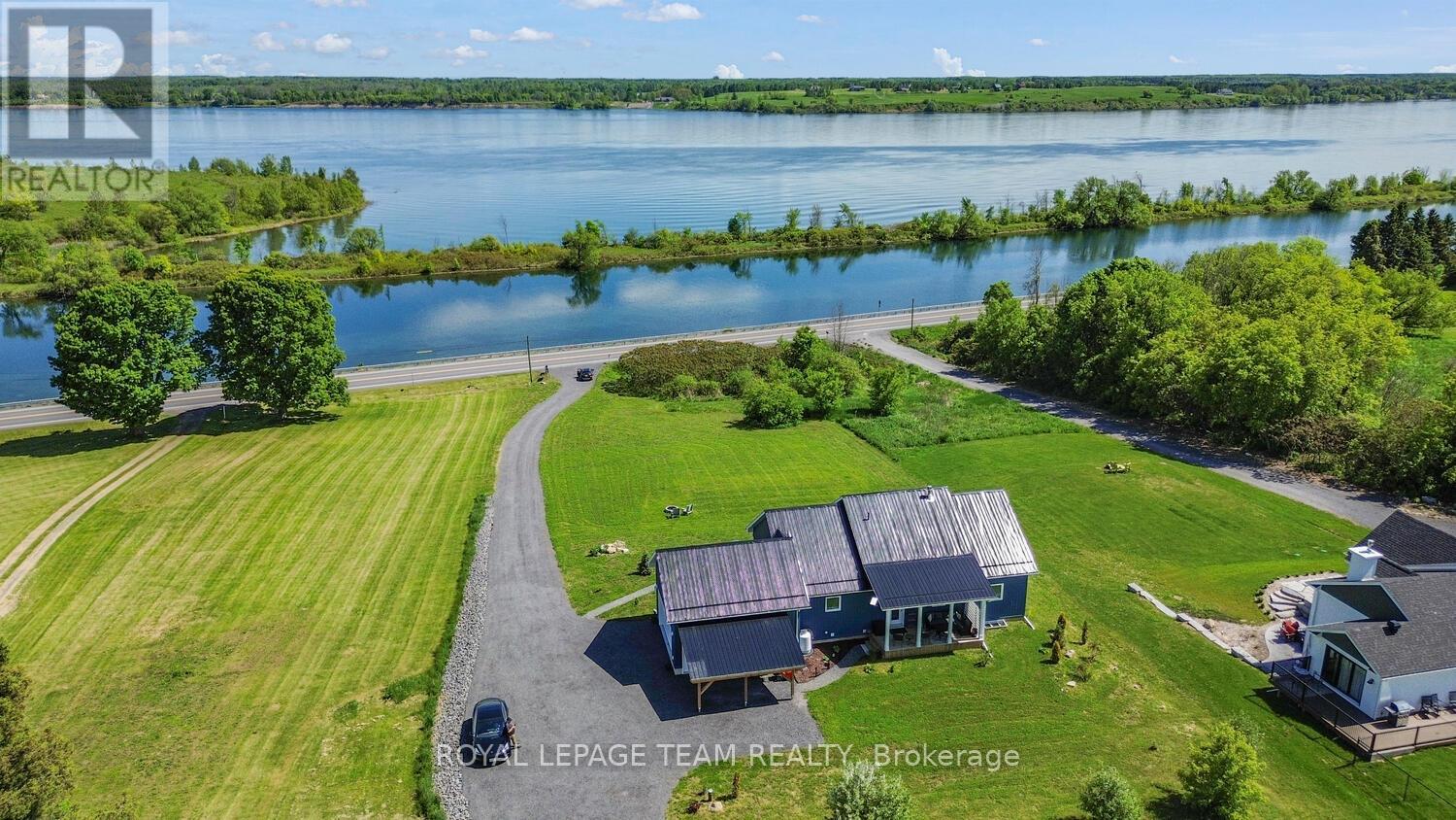 10249 County 2 Road E