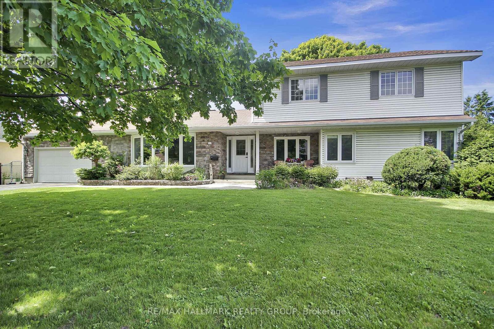 27 Savuto Way