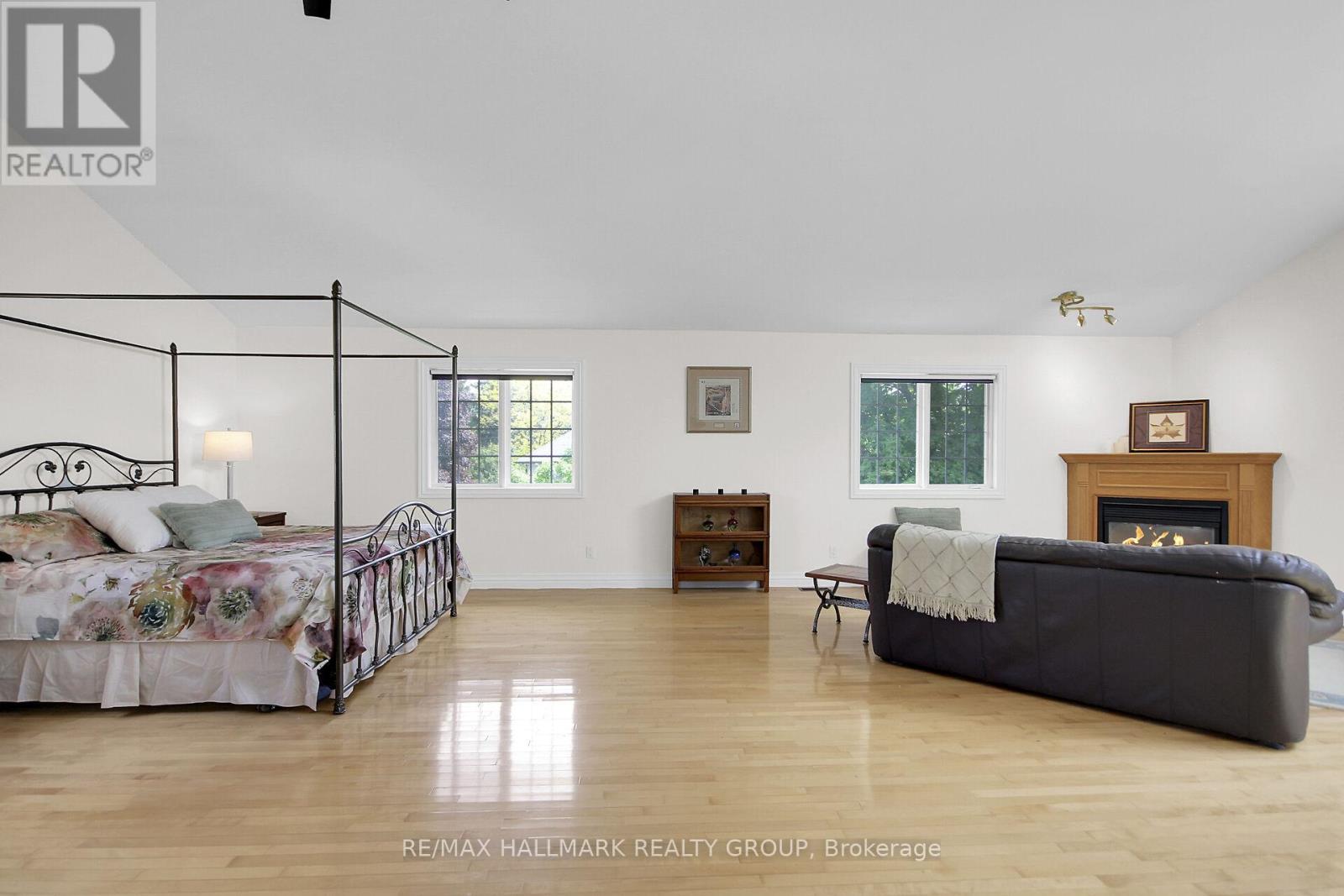 27 Savuto Way