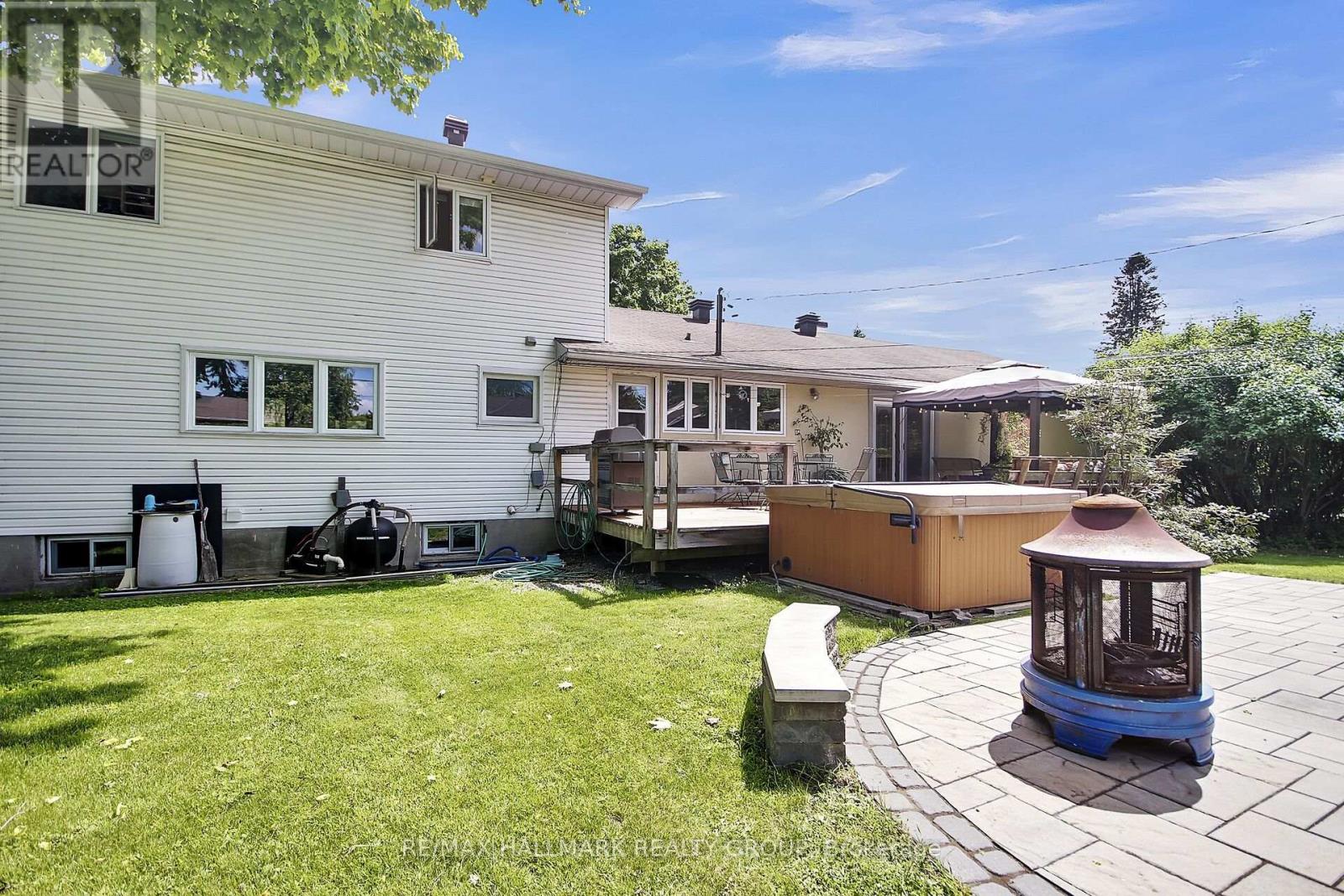 27 Savuto Way