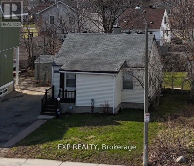 149 Crerar Avenue