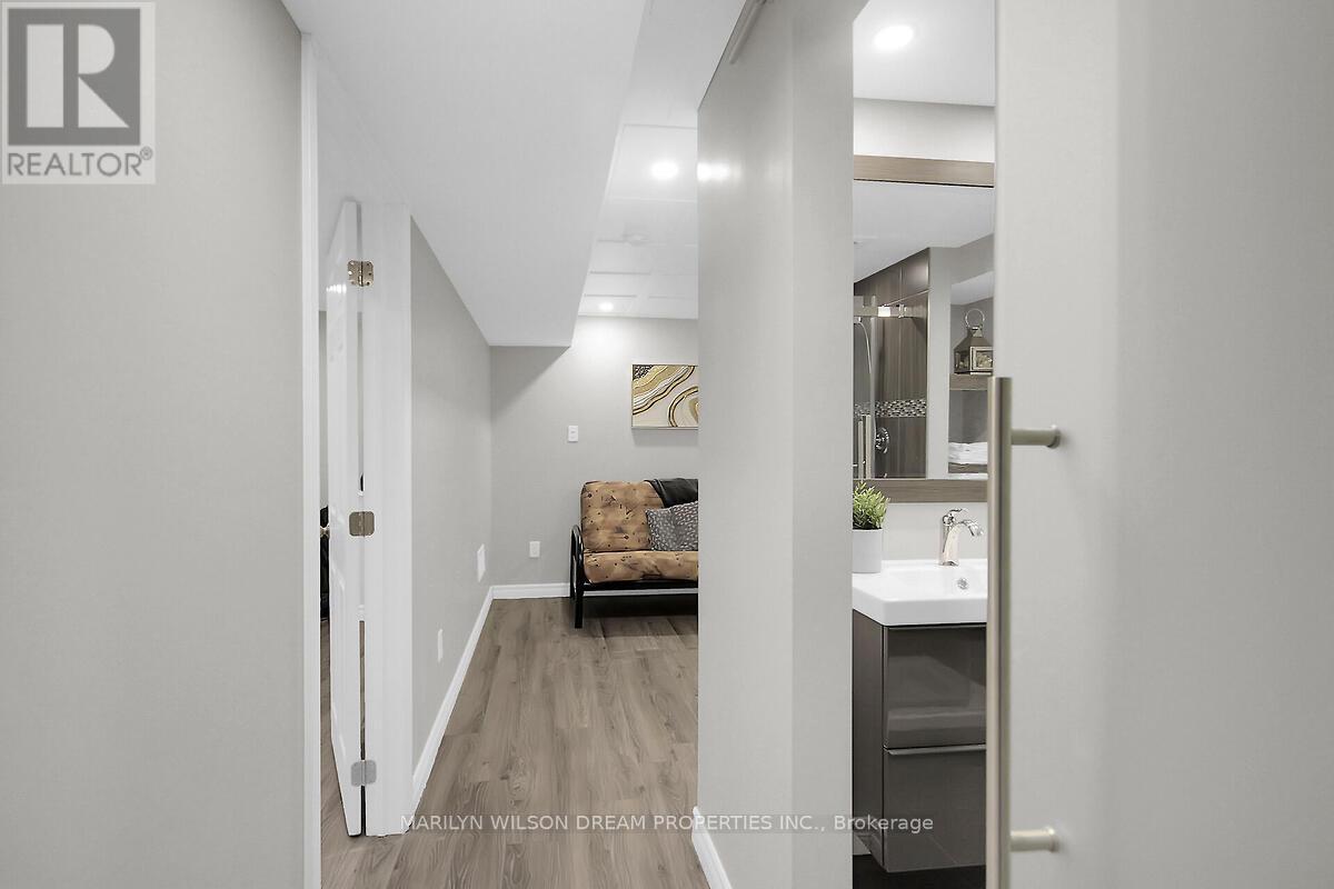 652 Netley Circle