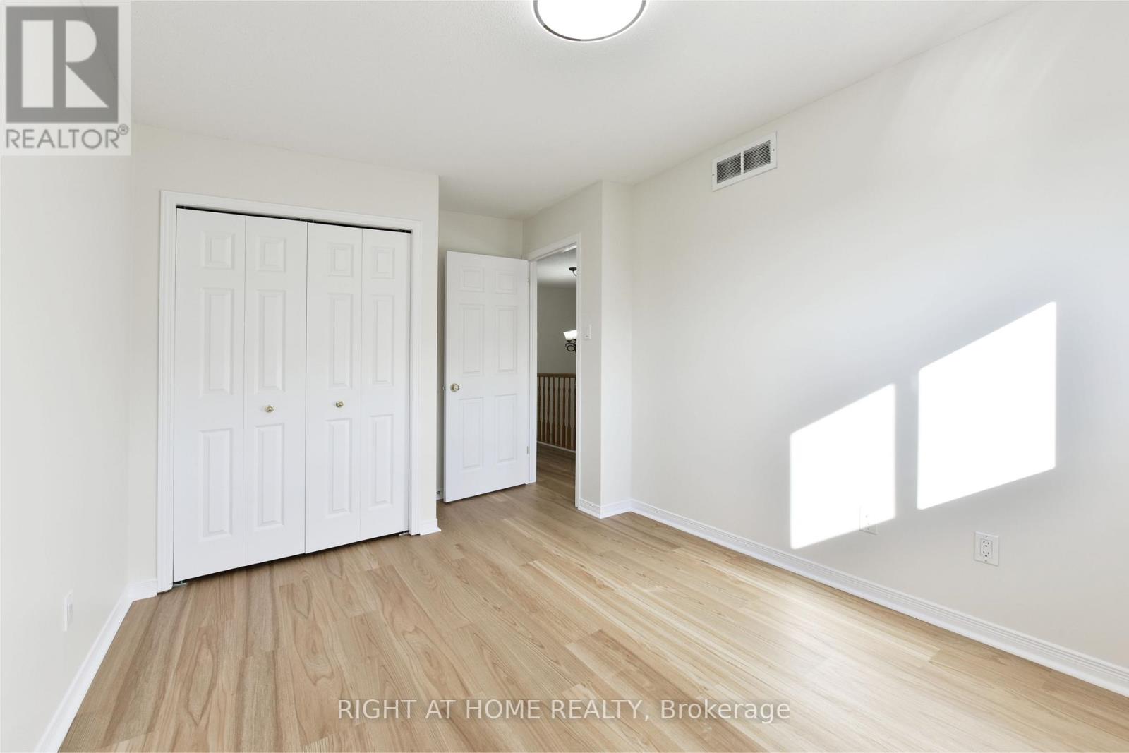 205 Gray Crescent