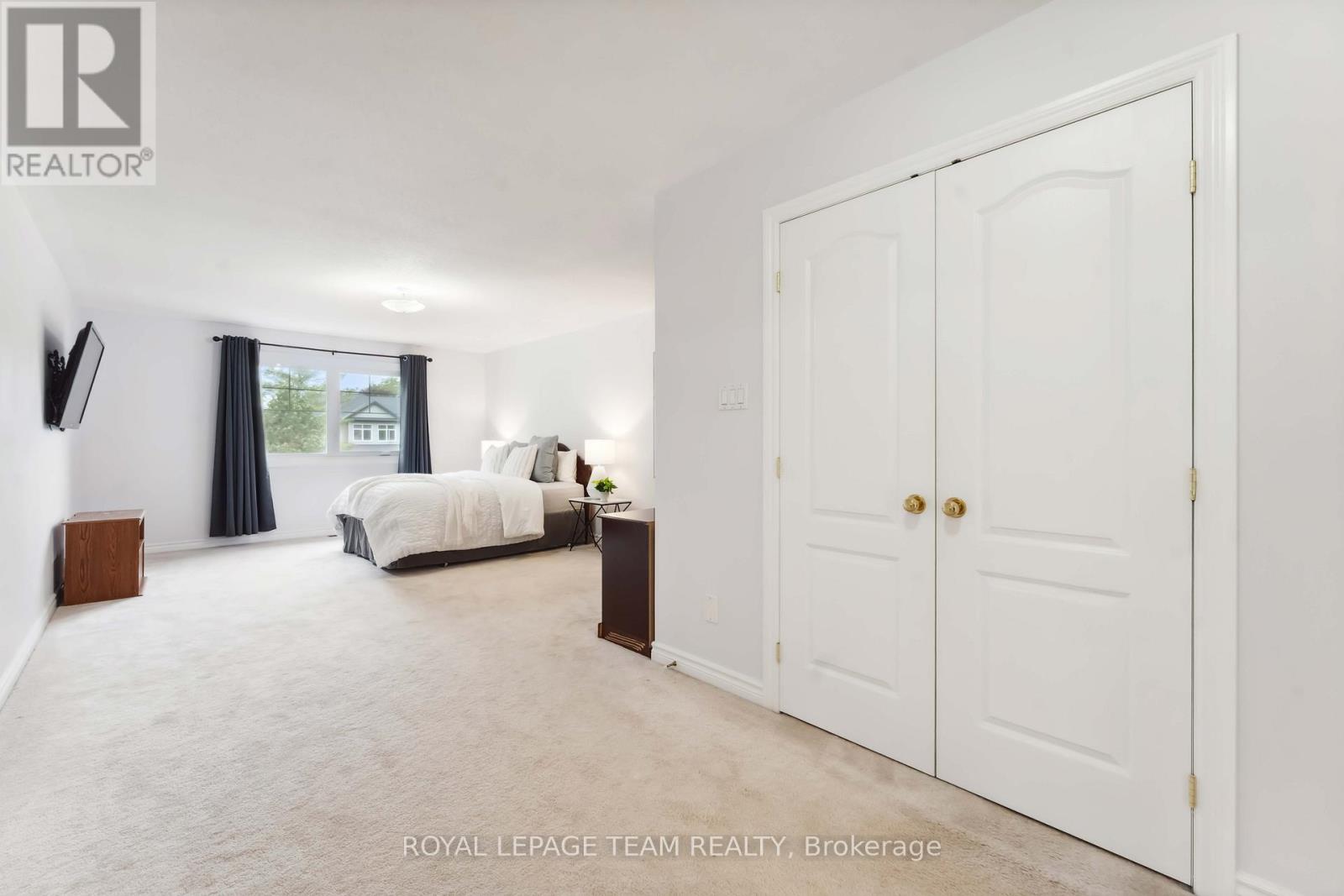 39 Vermont Avenue