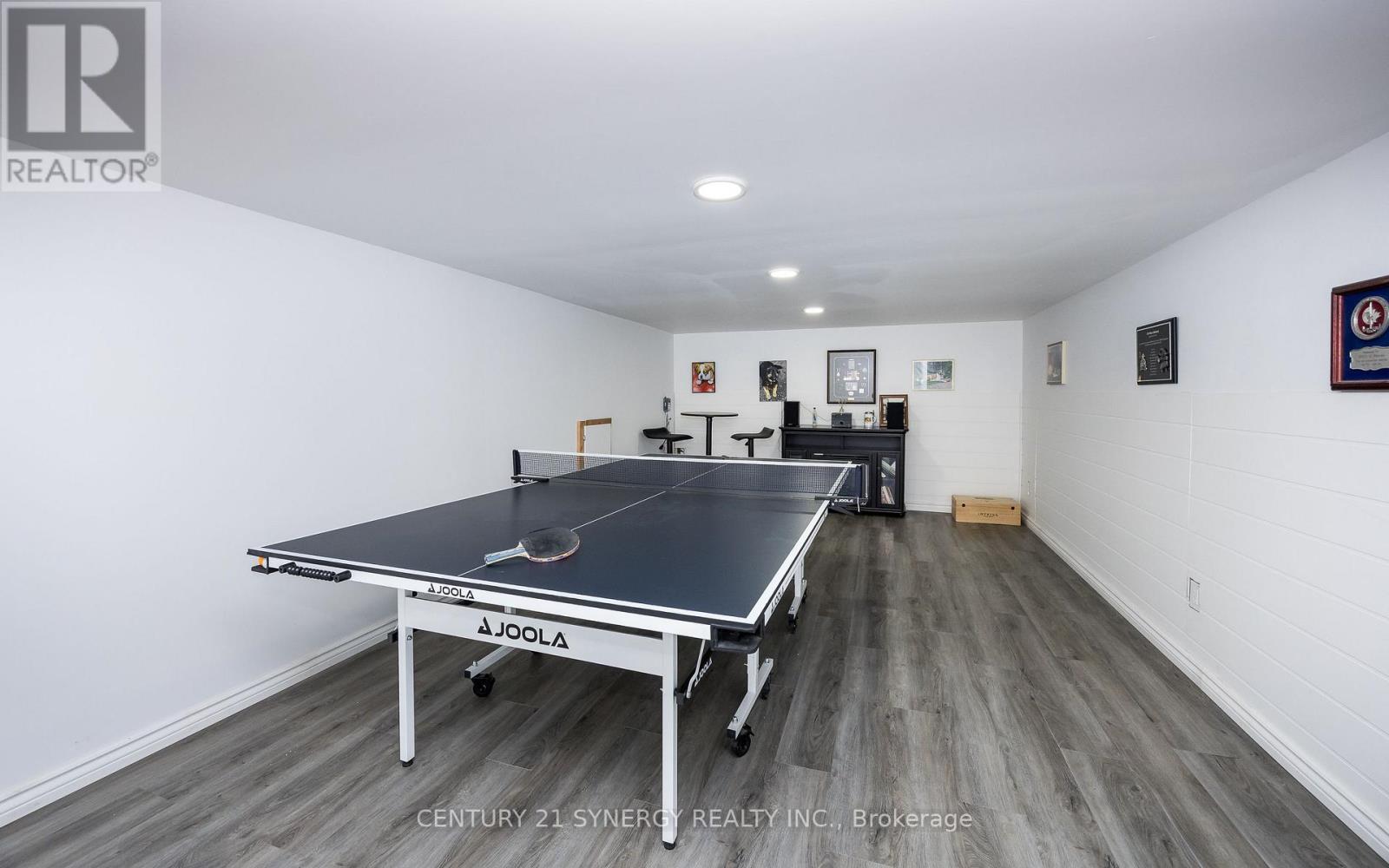 233 Allan Street