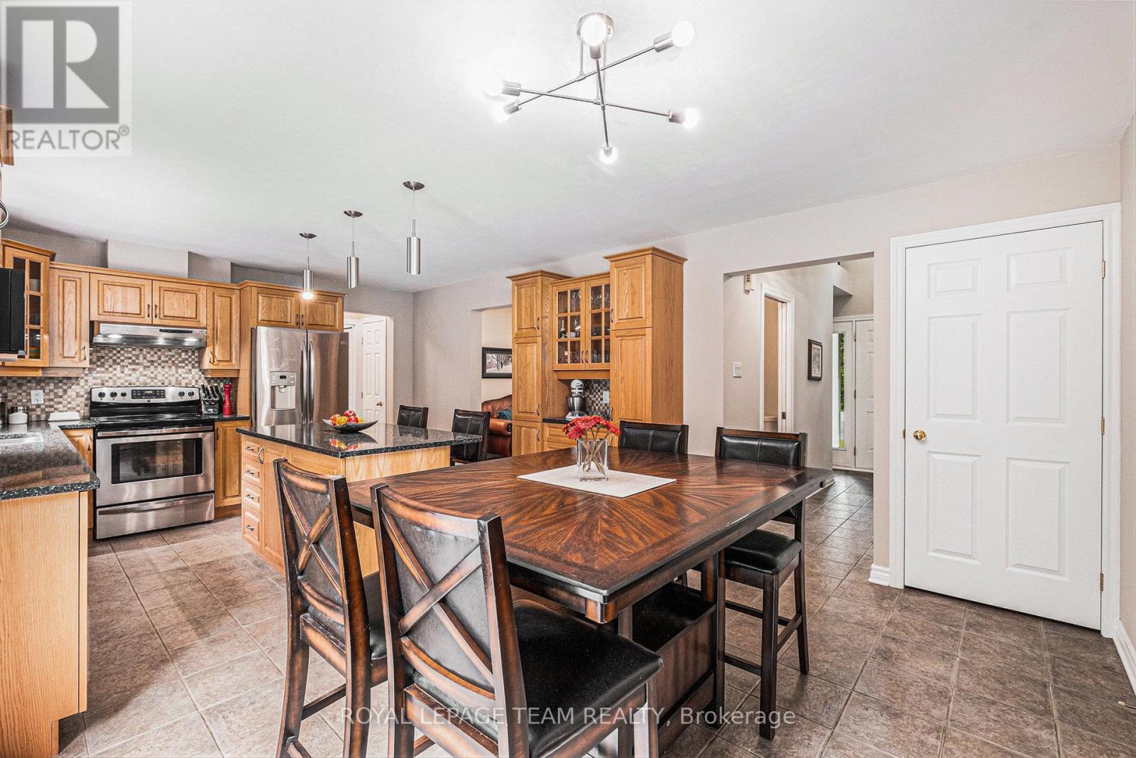 6444 Third Line Road S