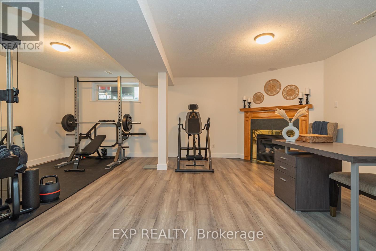 1091 Rocky Harbour Crescent