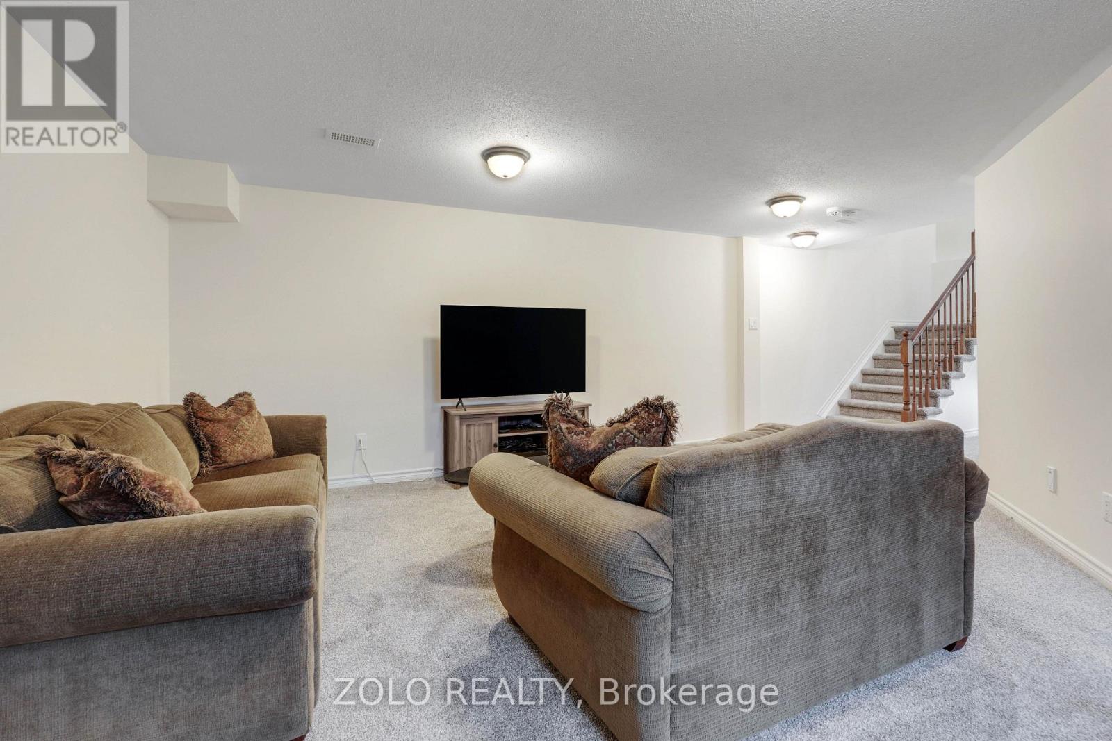 115 Flat Sedge Crescent