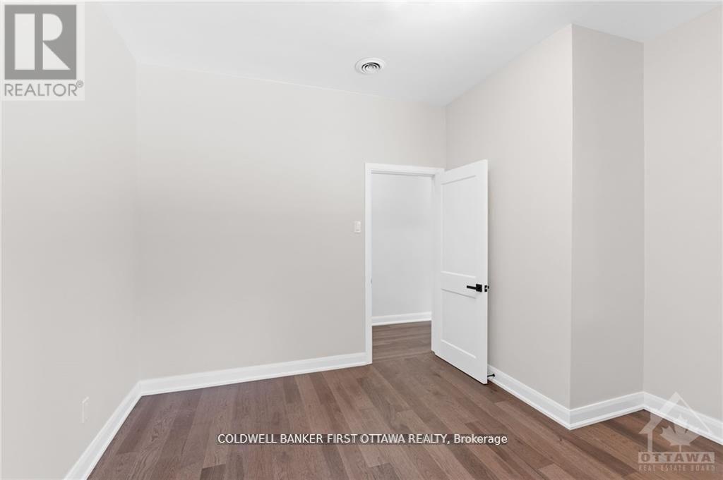 214 Island Park Drive