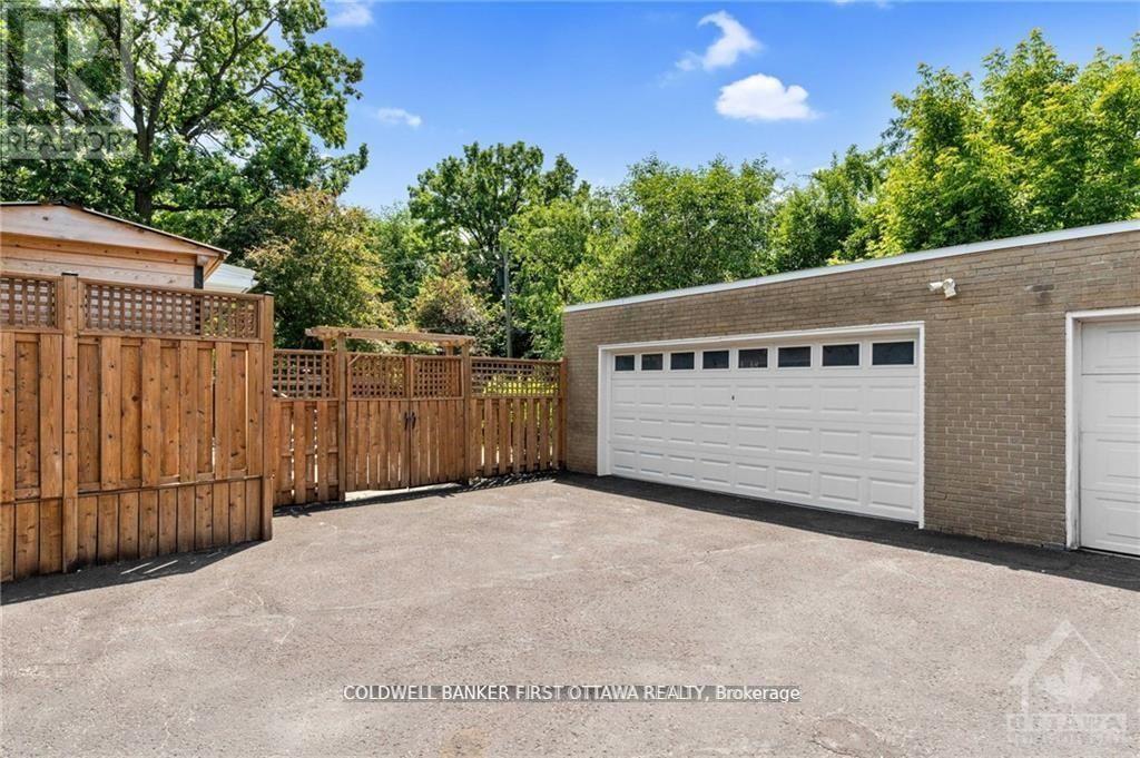 214 Island Park Drive
