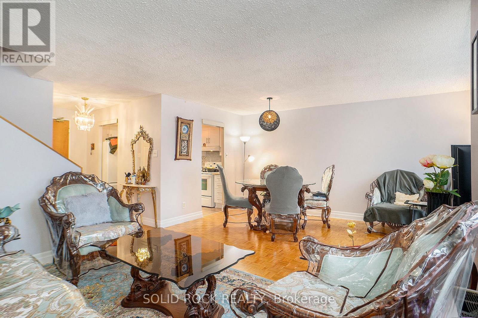 108 - 2871 Richmond Road