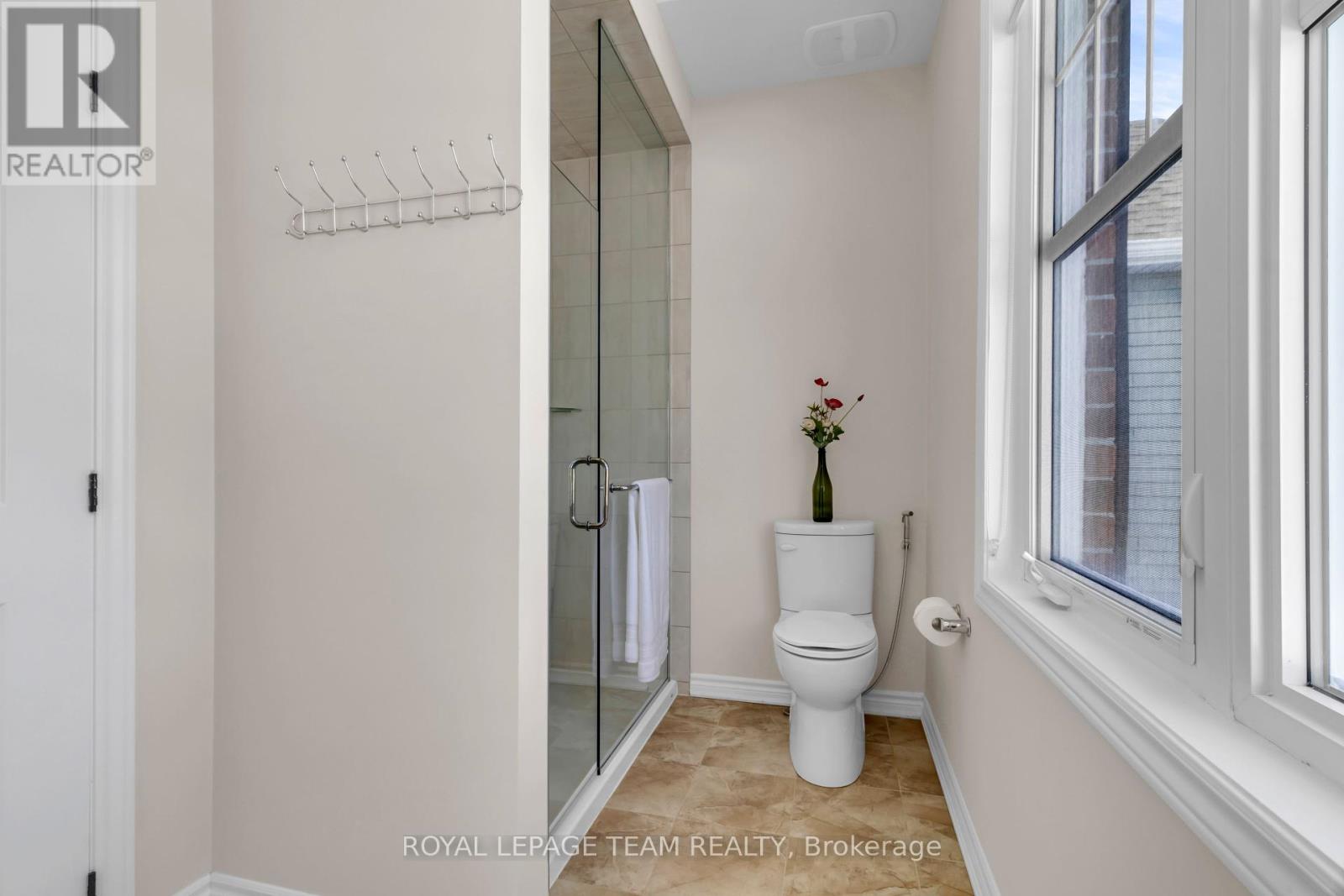 906 Nokomis Place