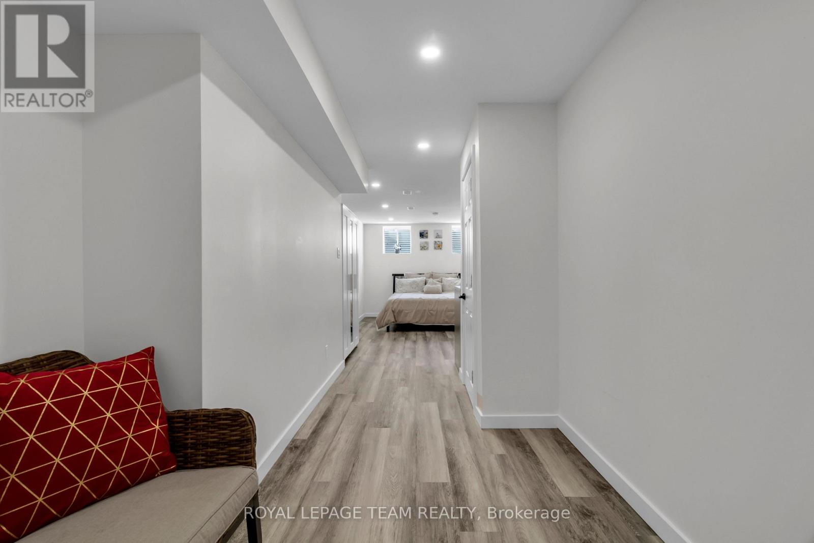 906 Nokomis Place