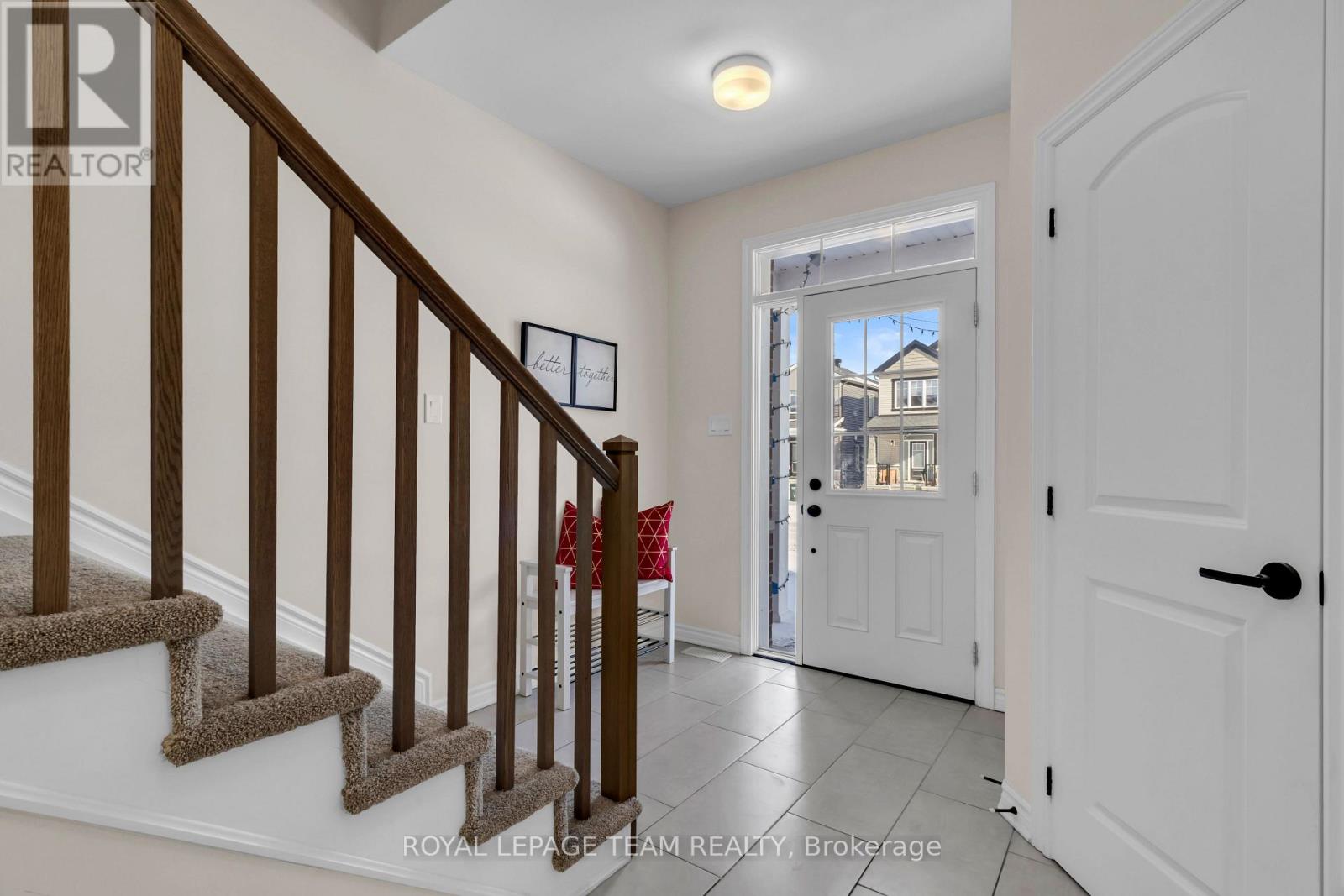 906 Nokomis Place