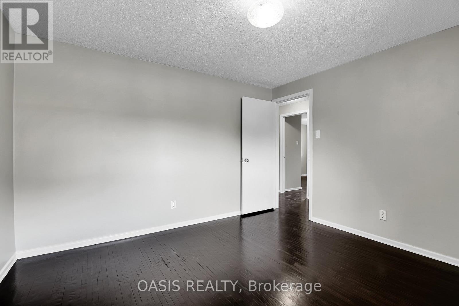 2606 Egan Road