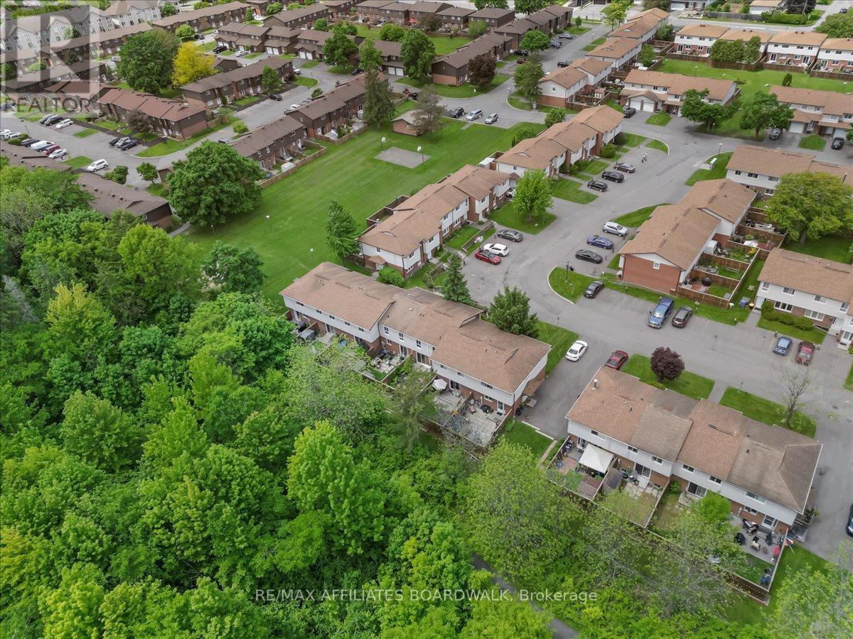 40 - 3239 Bannon Way