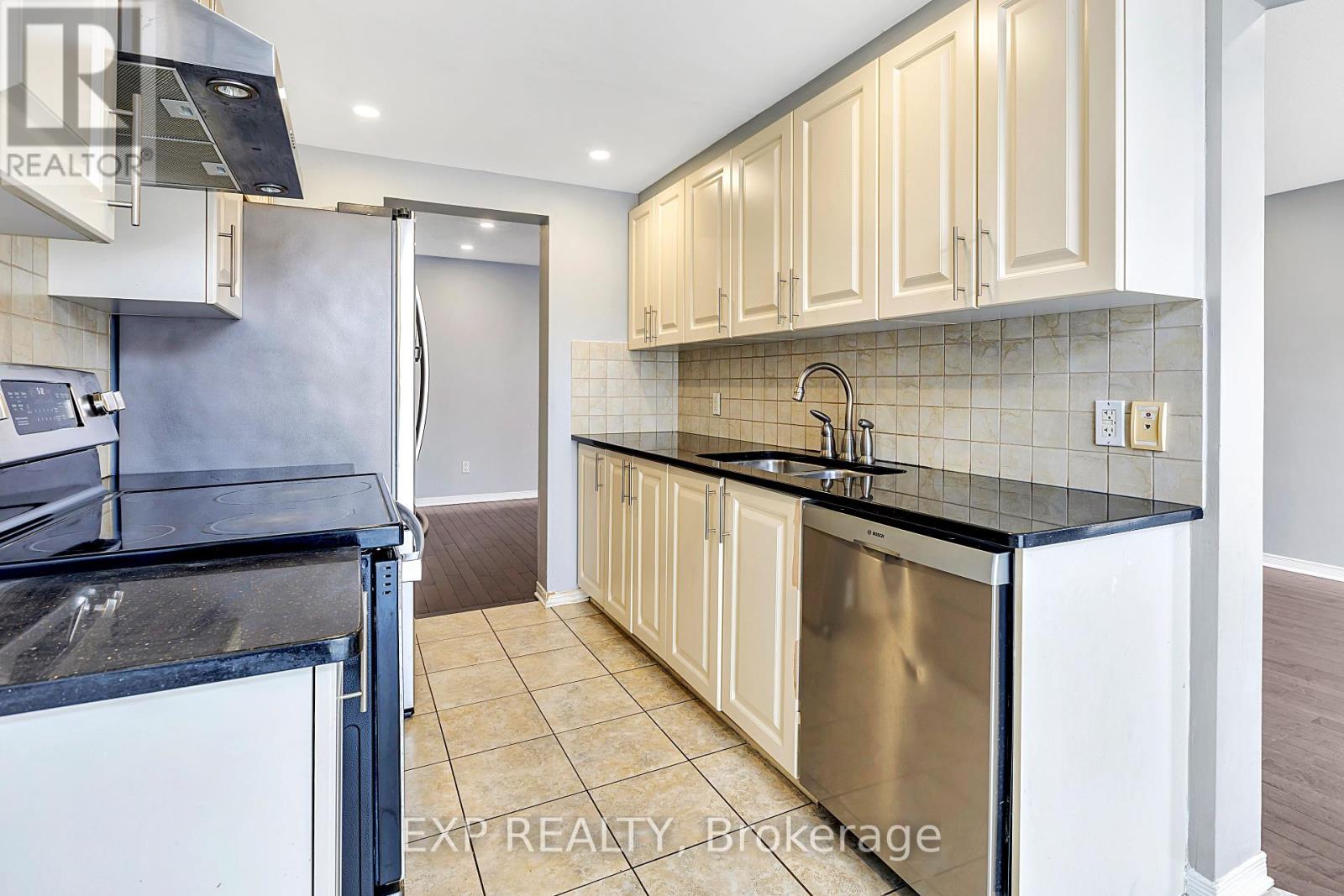 361 Bakewell Crescent