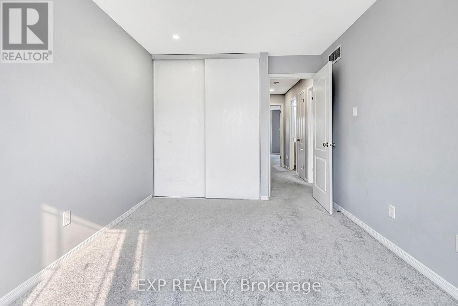 361 Bakewell Crescent