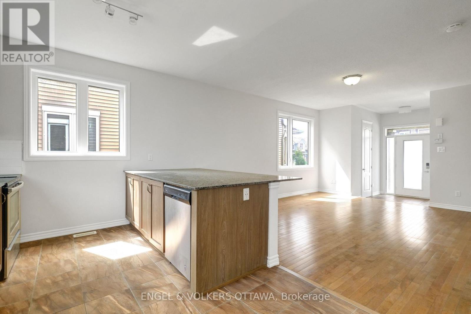 305 Lamarche Avenue