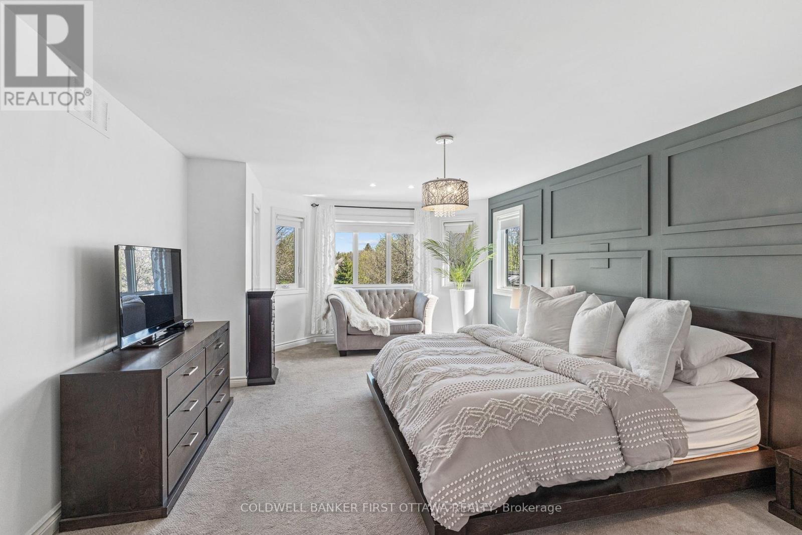 1379 Potter Drive