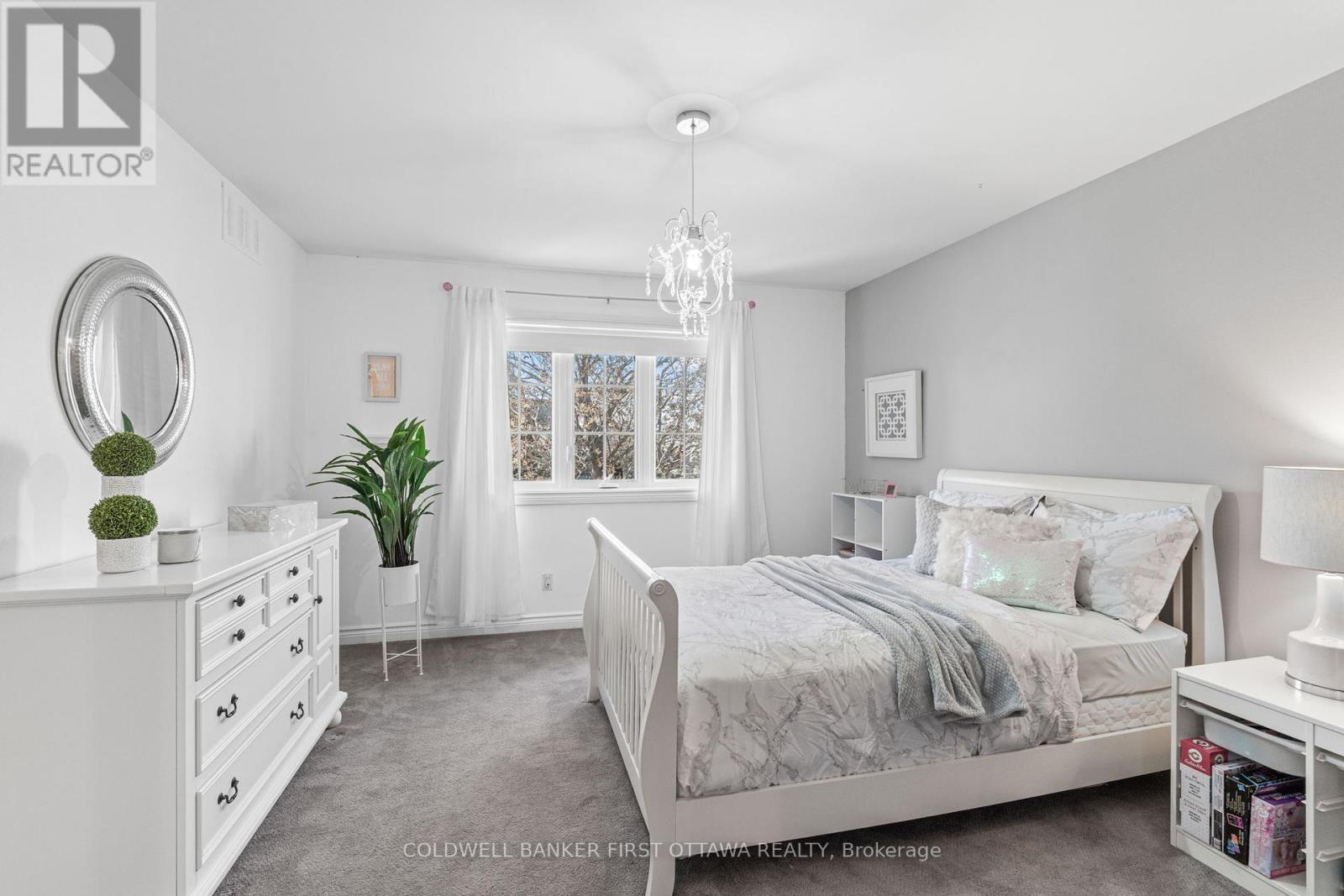 1379 Potter Drive
