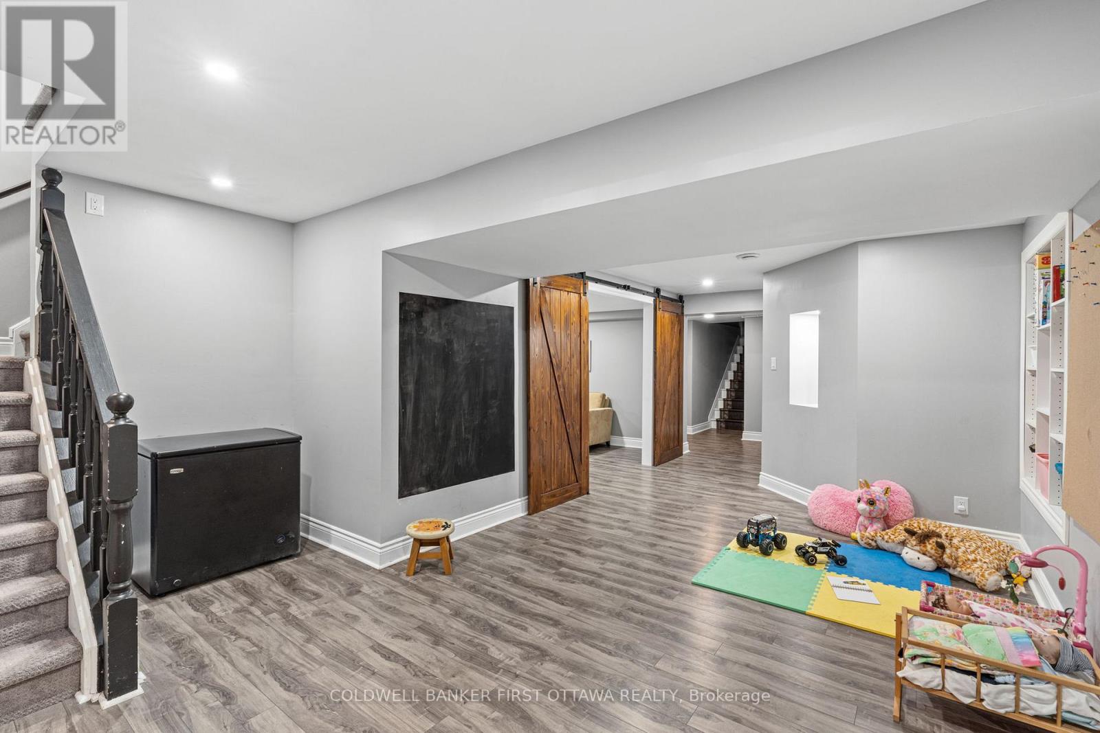 1379 Potter Drive
