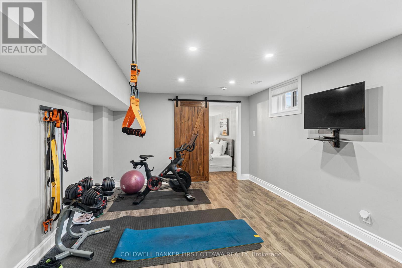 1379 Potter Drive