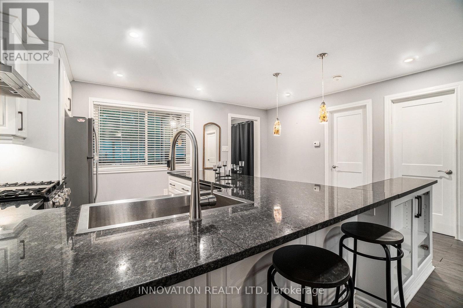 728 Bayview Drive