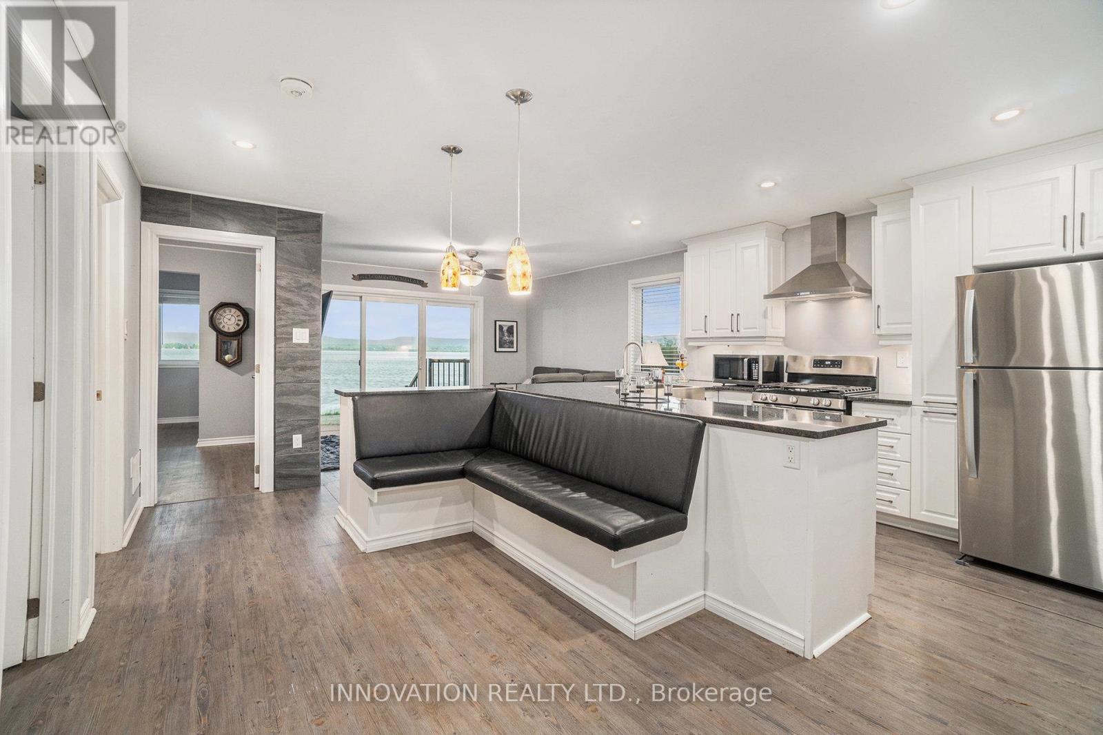 728 Bayview Drive