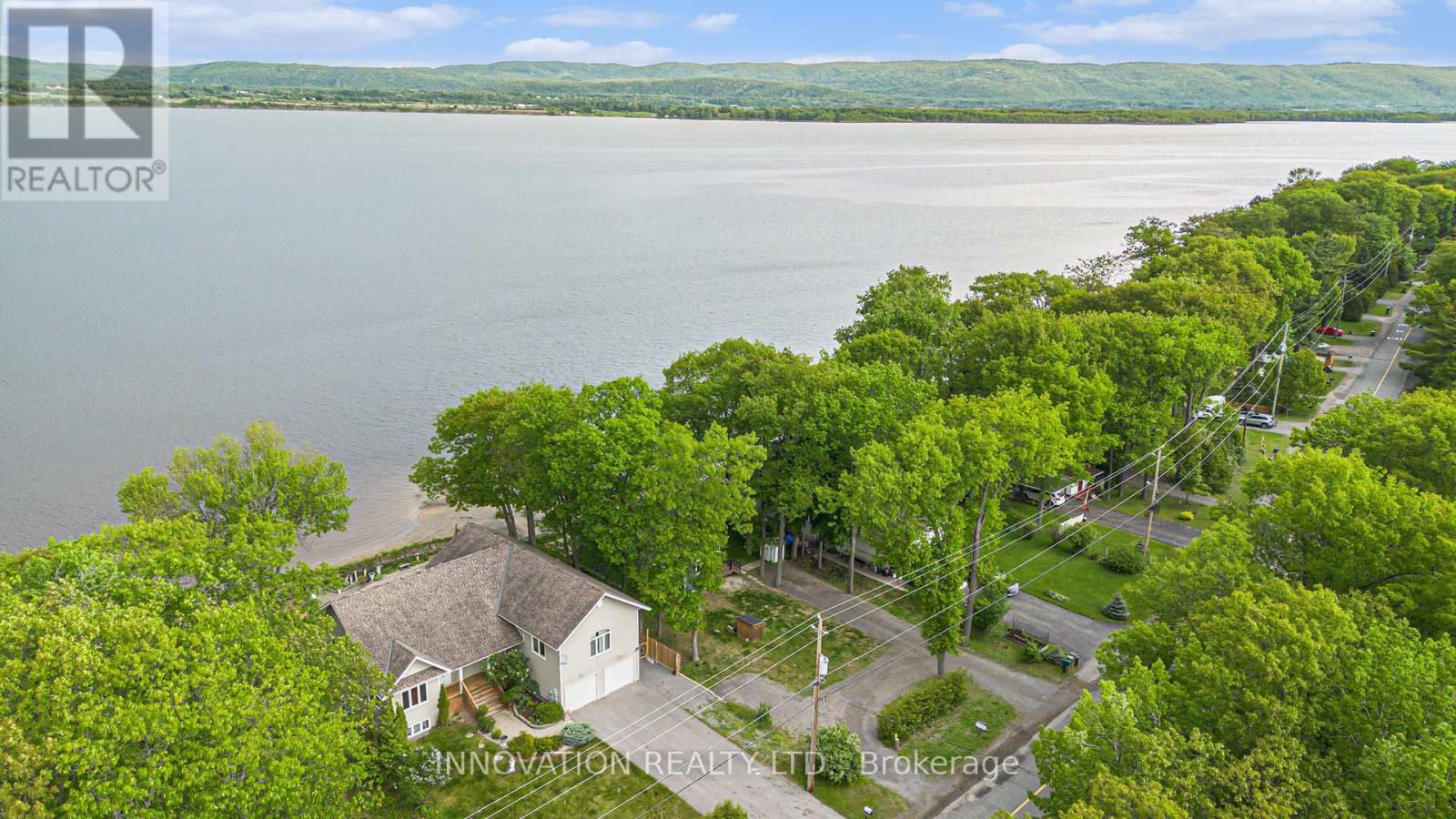 728 Bayview Drive
