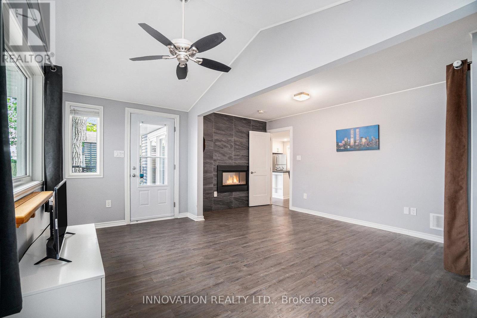 728 Bayview Drive